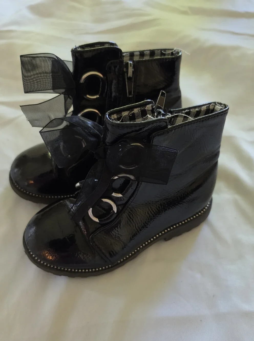 Maggie & Zoe Girls Black Lace-Up Ankle Boots with Bow Youth Size 9